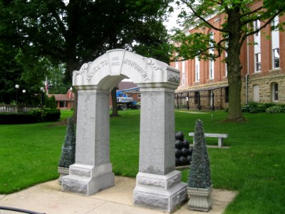 Civil War memorial annex, Carroll County Courthouse, IL photo