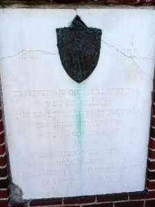 Civil War Monument - Millbury, MA - DSC04603