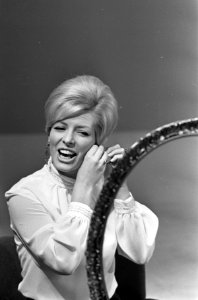 Ciska Peters in programma Toppers van toen en nu, Bestanddeelnr 920-7603