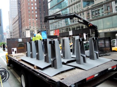 Citibike sections arrive Bwy 58 jeh photo
