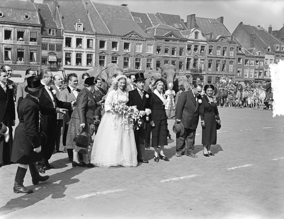 Circus-huwelijk te Maastricht, José Mullens werd de vrouw van Henry Strassburger, Bestanddeelnr 905-0562