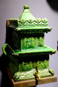 Cistern, Austria, late 1500s, ceramic - Museum of Anthropology, University of British Columbia - DSC09049