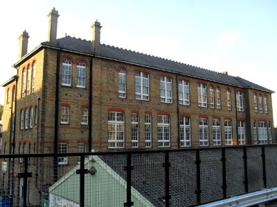 Circus Street Annexe of University of Brighton (From East) (October 2011)