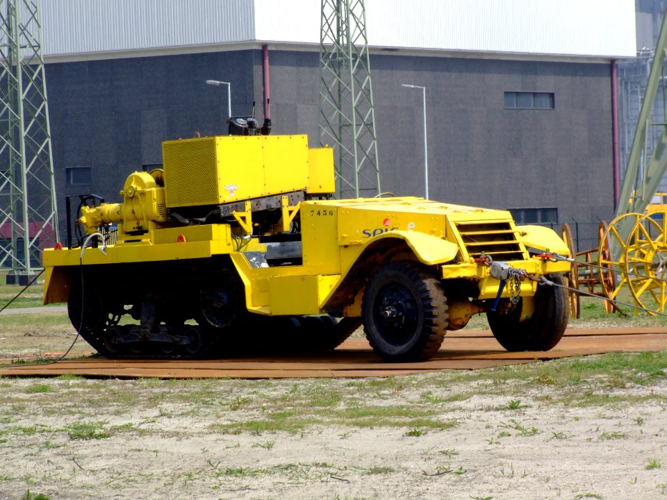 Civil M3 Personnel Carrier 7436 Spie