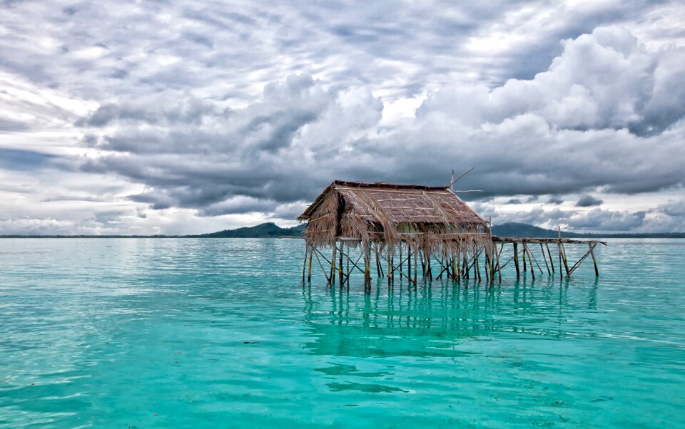 Cloud john longa island halmahera