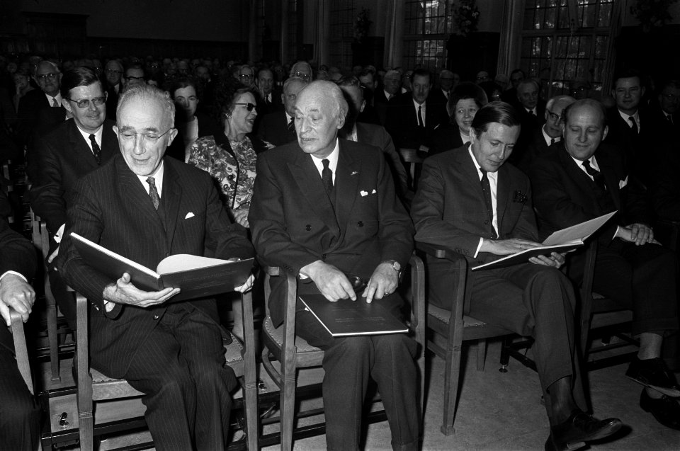Claus en minister Polak waren eregasten bij Broederschap van Candidaat Notarisse, Bestanddeelnr 923-1302