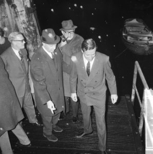 Claus bij de Marine, Bestanddeelnr 918-7786