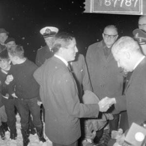 Claus bij de Marine, Bestanddeelnr 918-7787