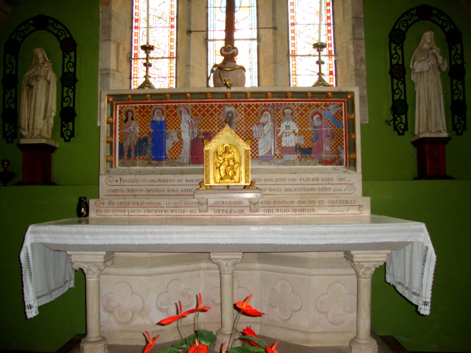 Clermain (Saône-et-Loire, Fr) église, autel