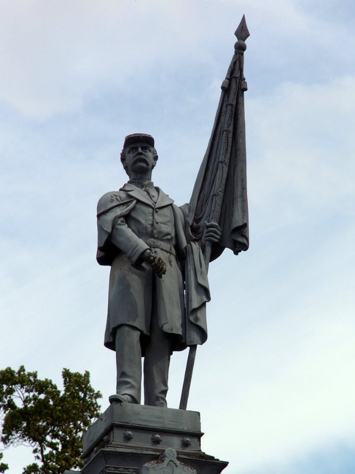 Civil War Memorial, McKeesport and Versailles Cemetery, 2015-05-25, 02