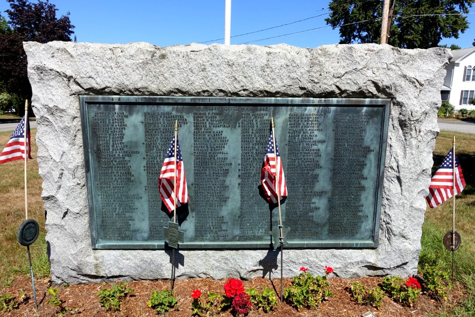 Civil War Memorial - Brookfield, Massachusetts - DSC02362