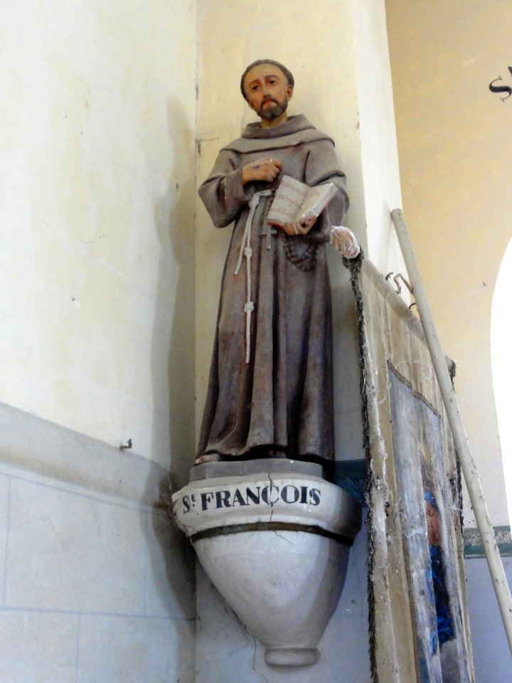 Cleuville (Seine-Mar.) église Saint-Léger, statue (03) Saint François d'Assise