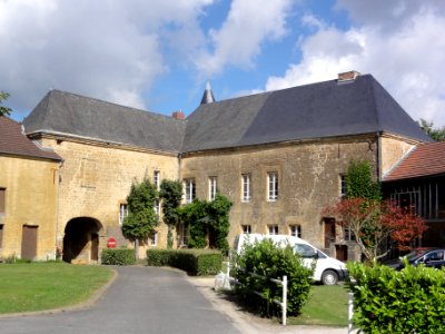 Clavy-Warby (Ardennes) château