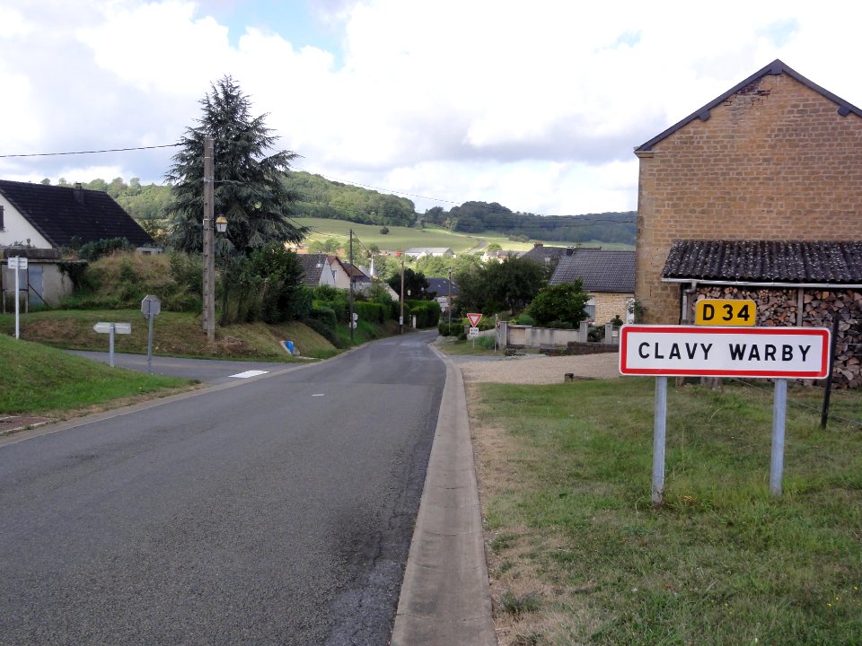 Clavy-Warby (Ardennes) city limit sign