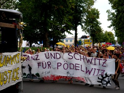 Climate Camp Pödelwitz 2019 Dance-Demonstration 30