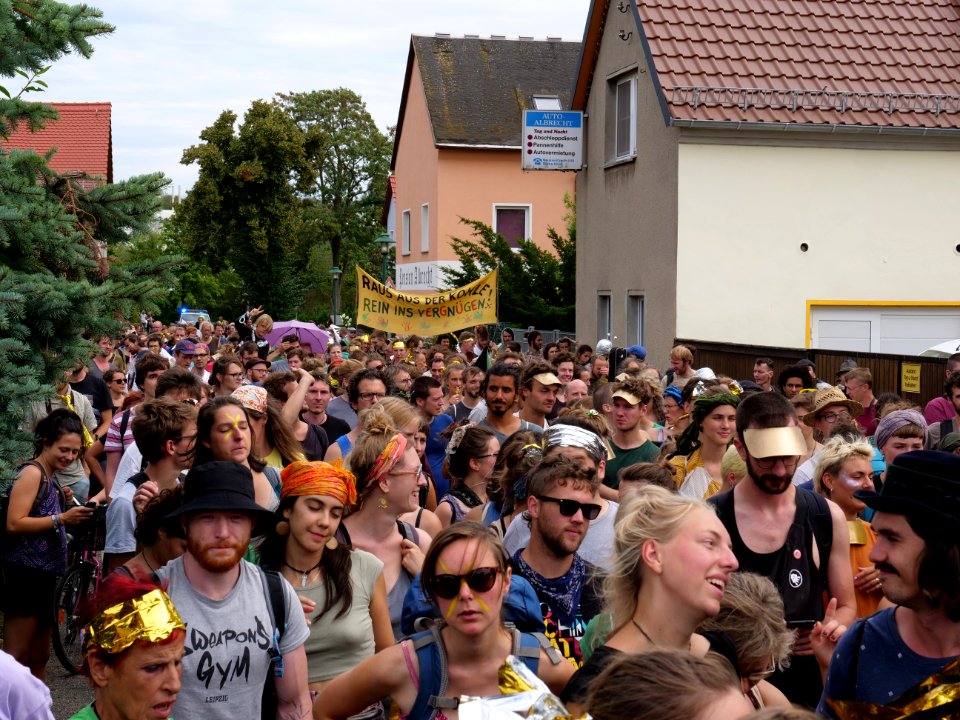 Climate Camp Pödelwitz 2019 Dance-Demonstration 114