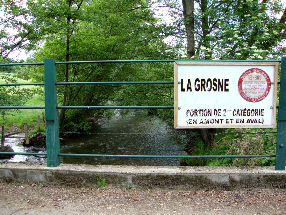 Clermain (Saône-et-Loire, Fr) pont sur la Grosne