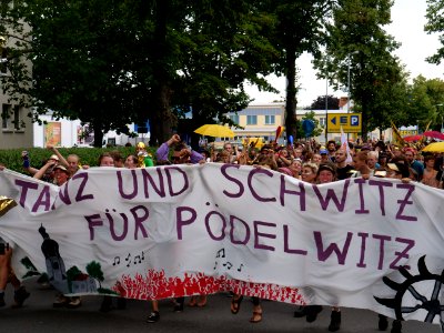 Climate Camp Pödelwitz 2019 Dance-Demonstration 31