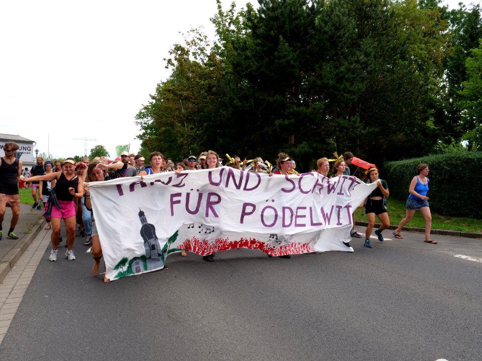Climate Camp Pödelwitz 2019 Dance-Demonstration 117