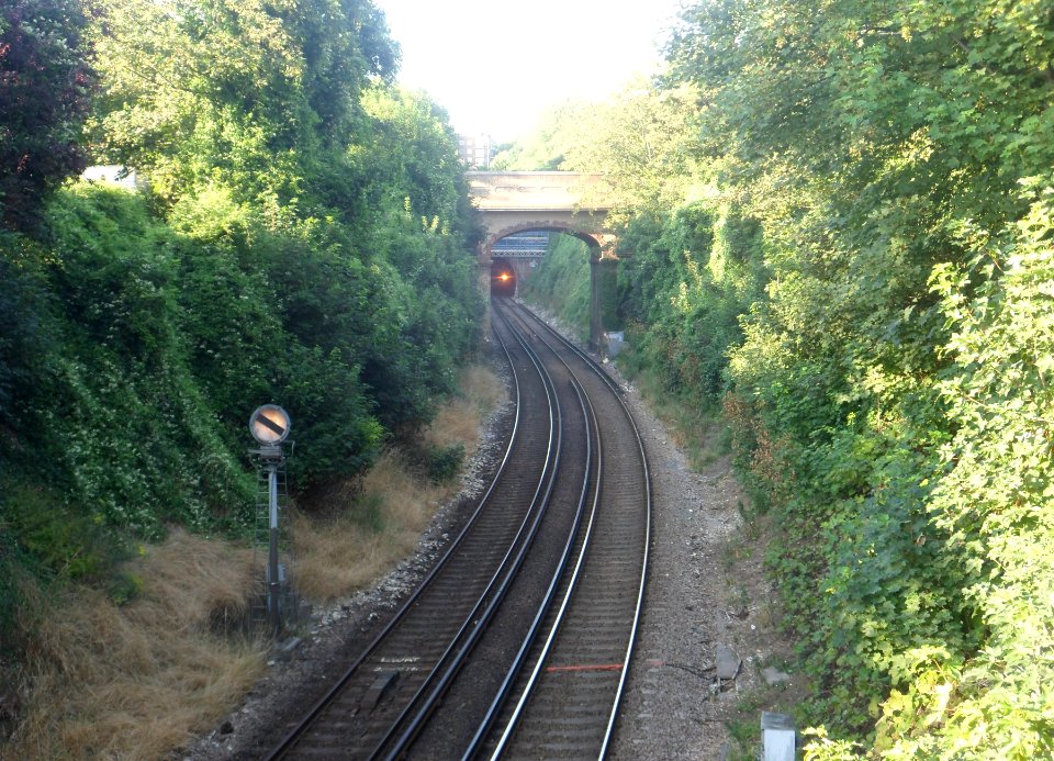 Cliftonville Curve, Hove (Eastward View from Burton Walk Footbridge)