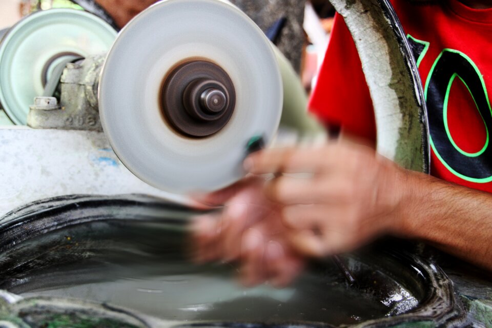 Work tool grinding stone