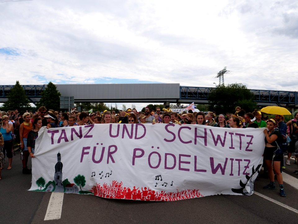 Climate Camp Pödelwitz 2019 Dance-Demonstration 143