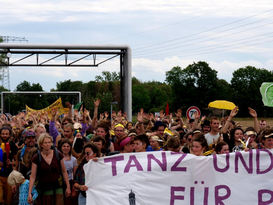 Climate Camp Pödelwitz 2019 Dance-Demonstration 95