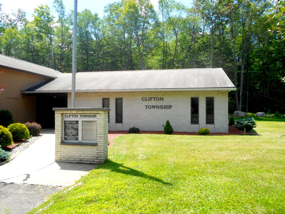 Clifton TWP Lack Co PA