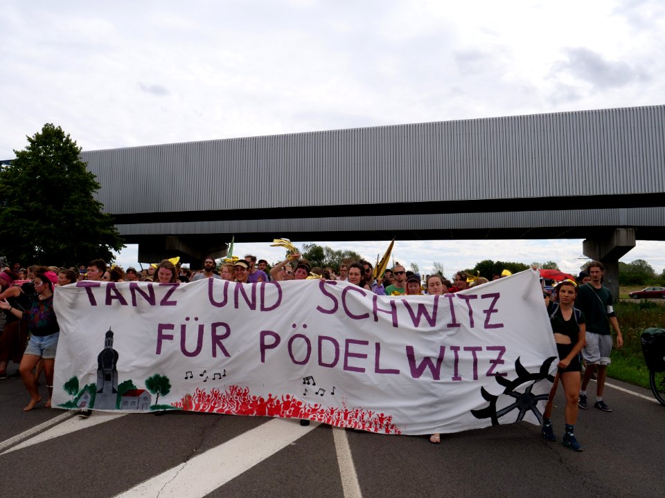 Climate Camp Pödelwitz 2019 Dance-Demonstration 136