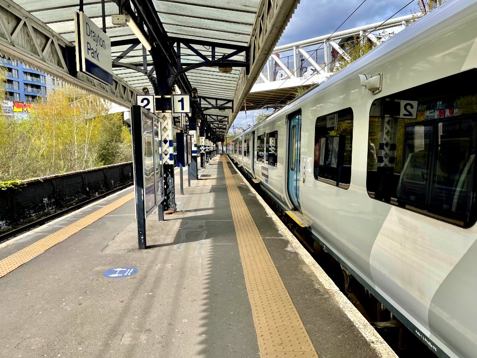 Class 717 at Drayton Park 2021 photo