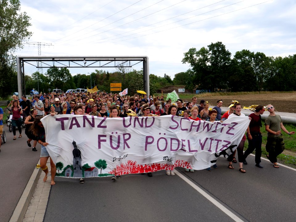 Climate Camp Pödelwitz 2019 Dance-Demonstration 92