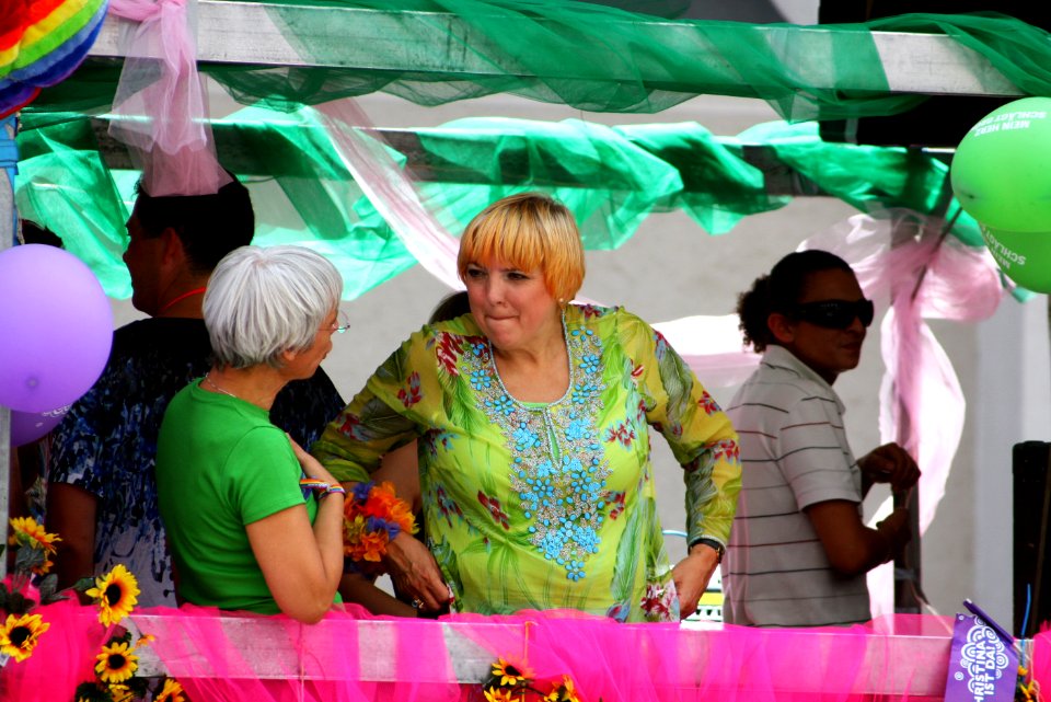 Claudia Roth am CSD in Munich 2011