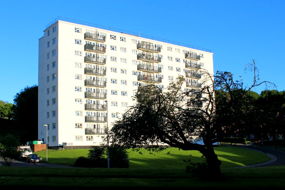 Clayton Court Flats 2019-05-21 (2)