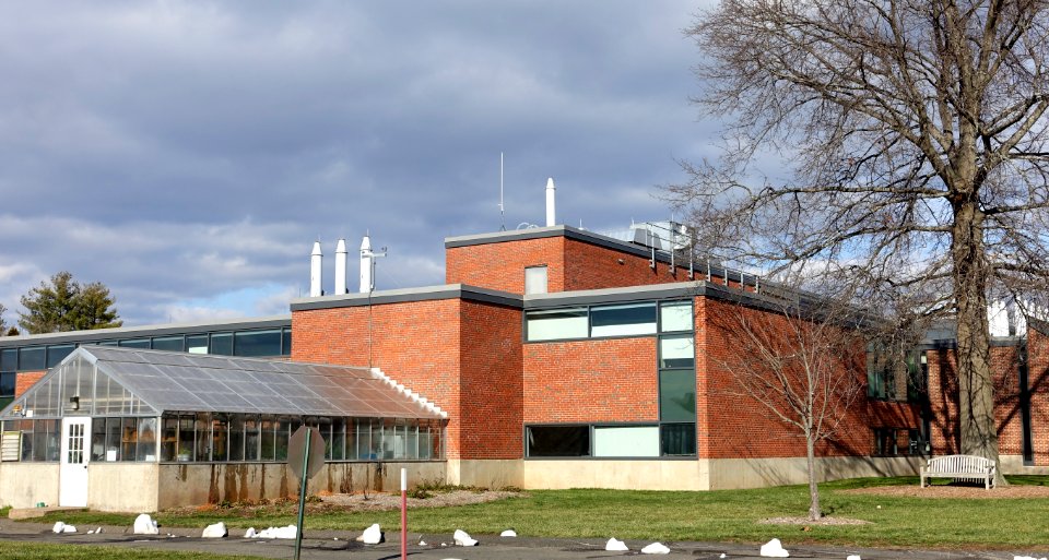 Clark Center for Science and Mathematics - Loomis Chaffee School - Windsor, Connecticut - DSC04783