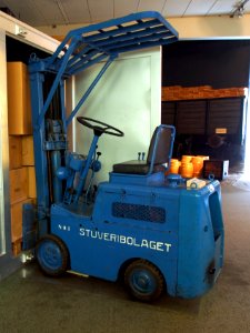 Clark No 1 old Forklift pic1 Teknikens och Sjöfartens hus, Science and Maritime House