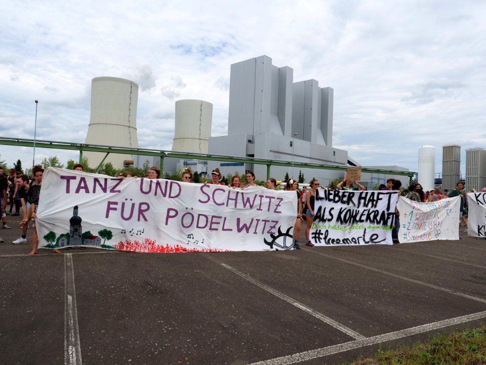 Climate Camp Pödelwitz 2019 Dance-Demonstration 152
