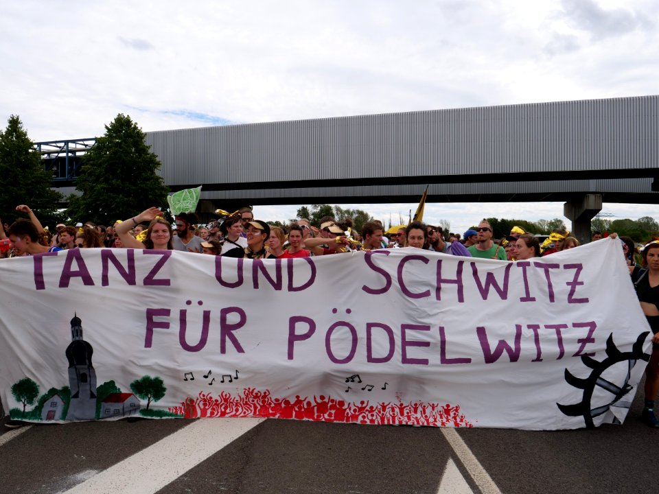 Climate Camp Pödelwitz 2019 Dance-Demonstration 138