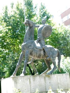 Ciudad Real - Plaza del Pilar, estatua de Don Qujote 1