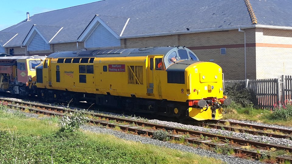 Class 37 N°97302 photo