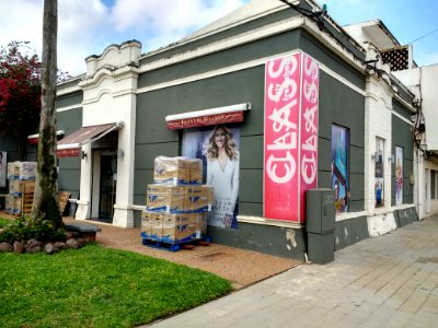 Class Duty Free Shop, Bella Unión