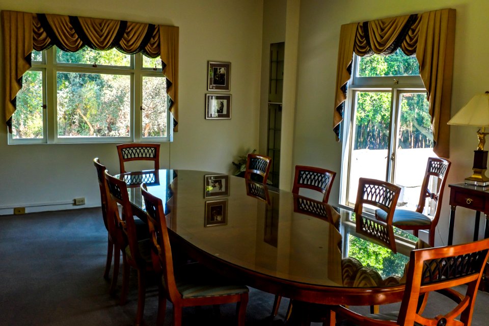 Clarke Estate SF Springs CA Second Floor Room another view
