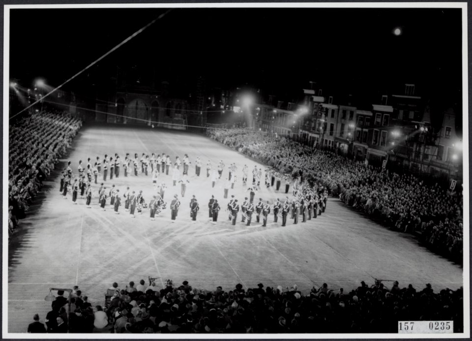 Collectie Fotocollectiie Afdrukken ANEFO Rousel, fotonummer 157-0235, Bestanddeelnr 157-0235