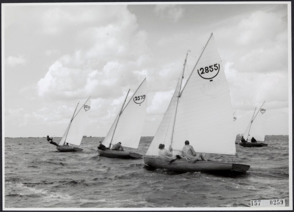 Collectie Fotocollectiie Afdrukken ANEFO Rousel, fotonummer 157-0259, Bestanddeelnr 157-0259