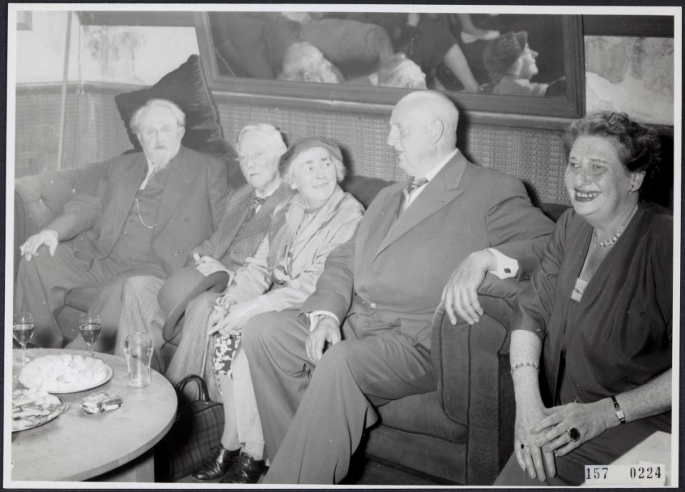 Collectie Fotocollectiie Afdrukken ANEFO Rousel, fotonummer 157-0224, Bestanddeelnr 157-0224