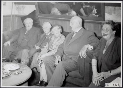 Collectie Fotocollectiie Afdrukken ANEFO Rousel, fotonummer 157-0224, Bestanddeelnr 157-0224