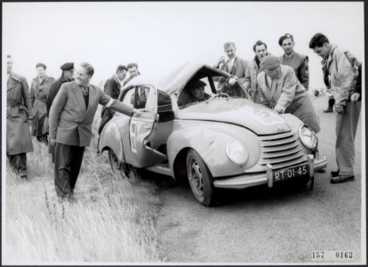 Collectie Fotocollectiie Afdrukken ANEFO Rousel, fotonummer 157-0162, Bestanddeelnr 157-0162