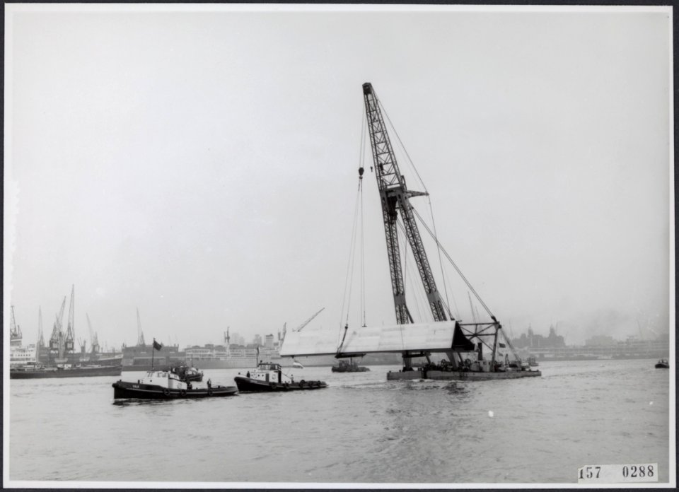 Collectie Fotocollectiie Afdrukken ANEFO Rousel, fotonummer 157-0288, Bestanddeelnr 157-0288