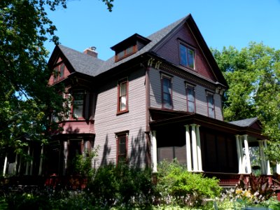 Clarence Chamberlin house