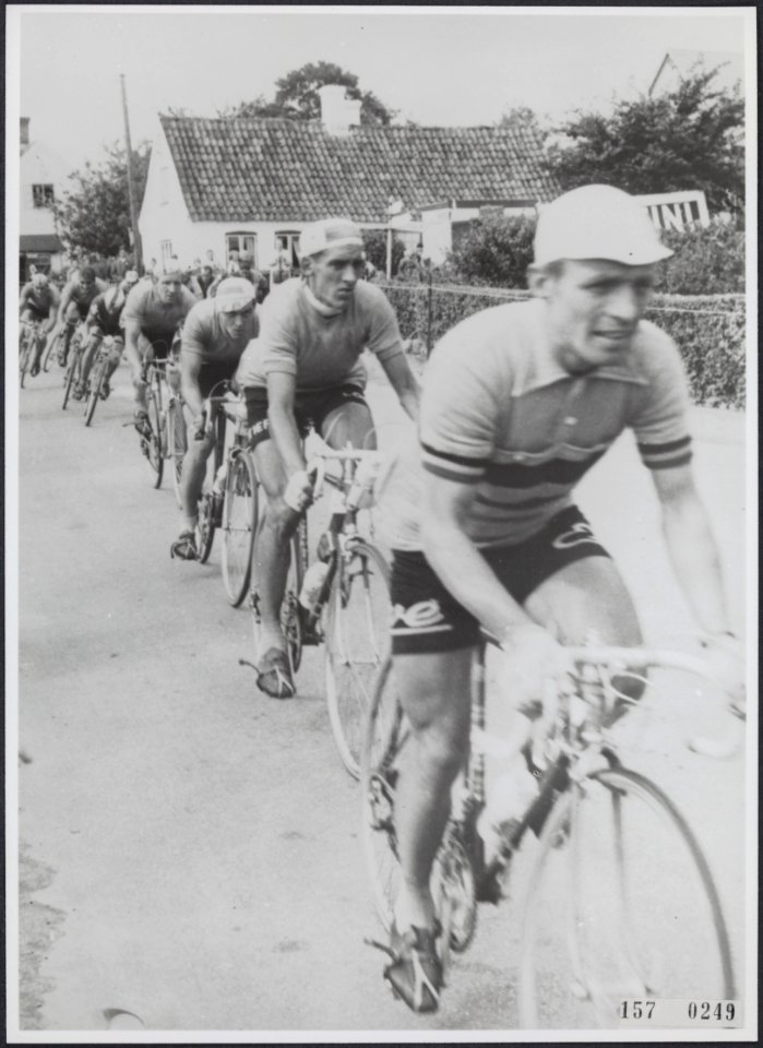 Collectie Fotocollectiie Afdrukken ANEFO Rousel, fotonummer 157-0249, Bestanddeelnr 157-0249