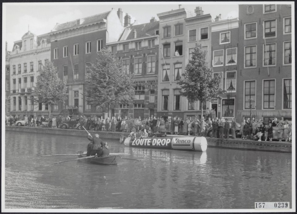 Collectie Fotocollectiie Afdrukken ANEFO Rousel, fotonummer 157-0239, Bestanddeelnr 157-0239